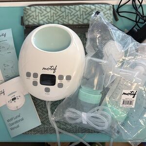 Motif Luna Double Pump with NEW Resupply Kit